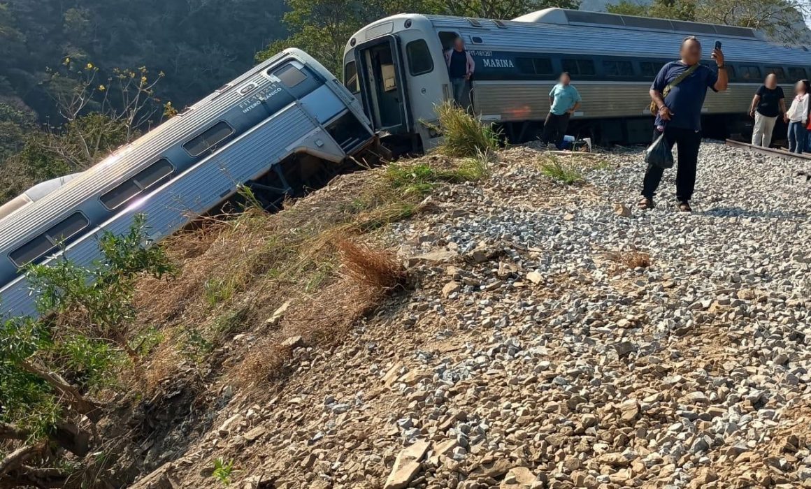 Víctimas del descarrilamiento del tren, compraron un boleto sin retorno
