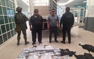 Vinculan a proceso a detenidos con 37 mdp por lavado de dinero