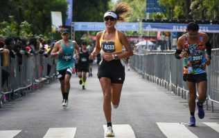 Vive la Carrera Navideña y disfruta una noche deportiva en Zinacantepec