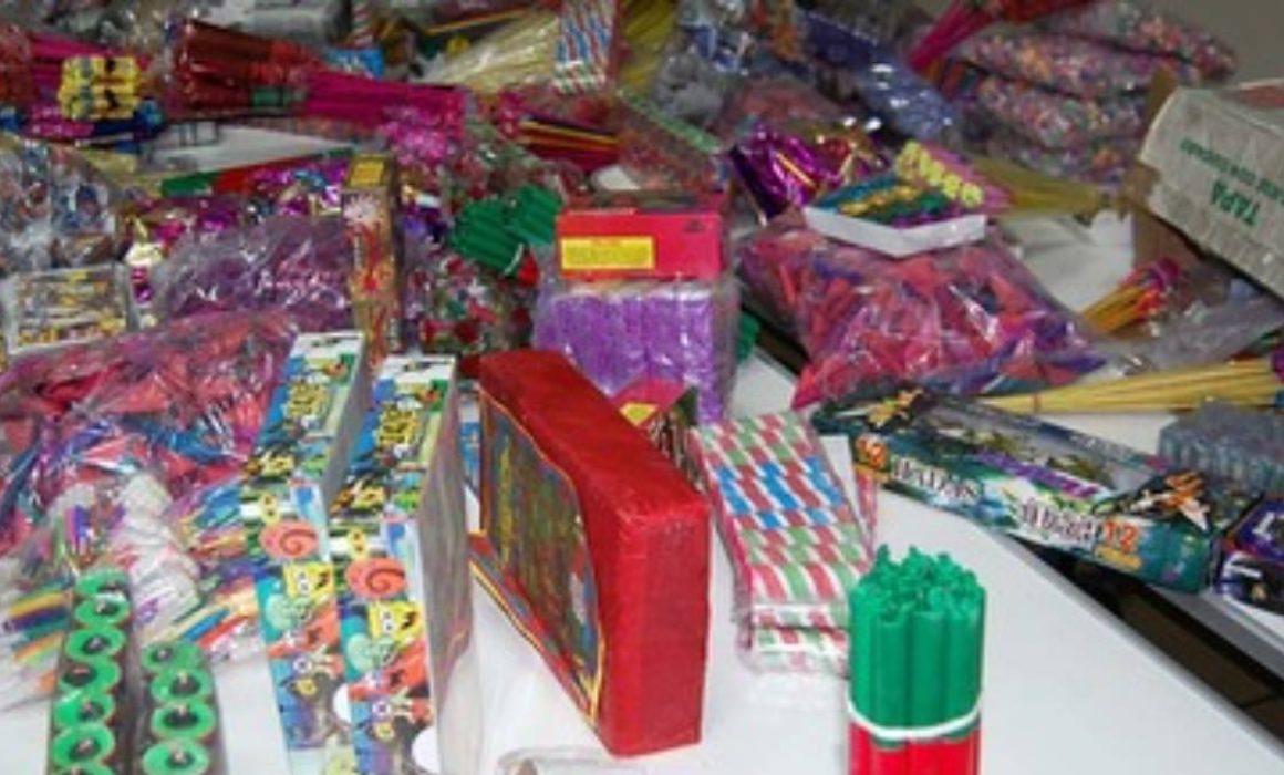Crece riesgo por pirotecnia en Navidad y autoridades piden cero uso