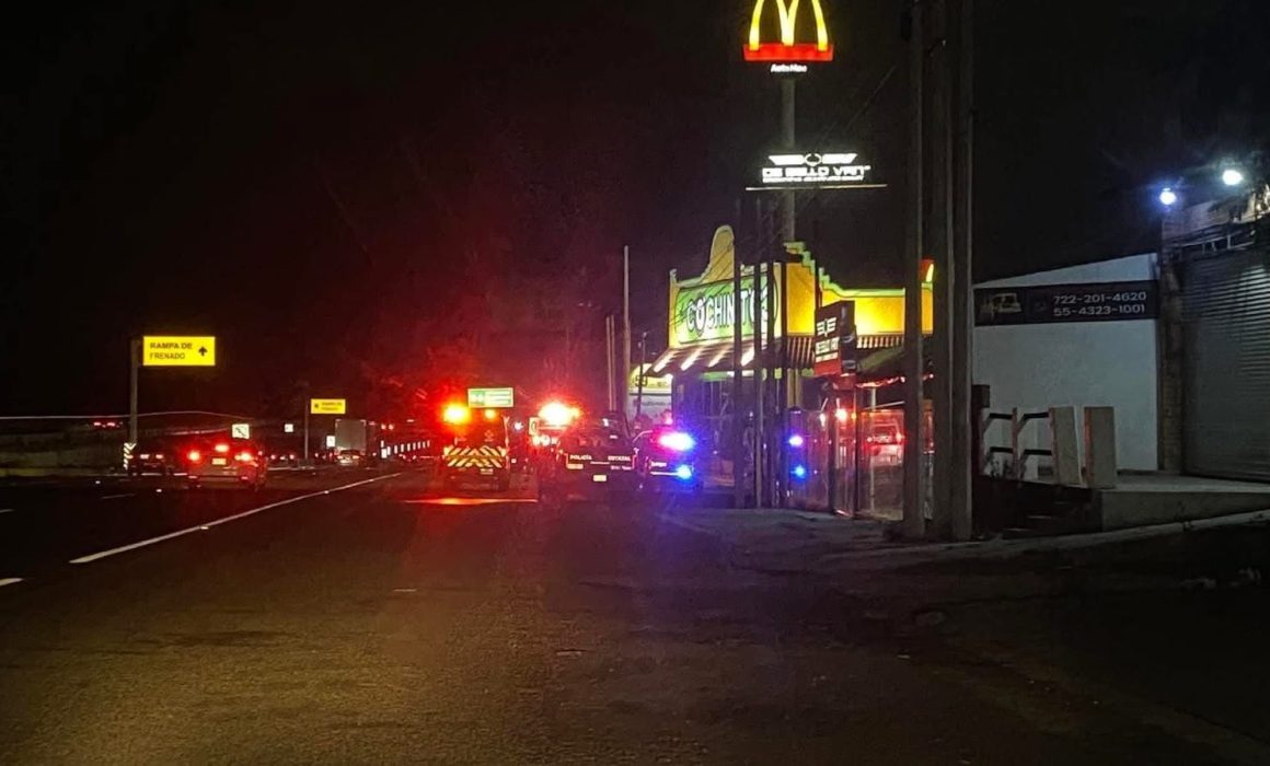 Acribillan a sujeto afuera de restaurante en la México-Toluca 1