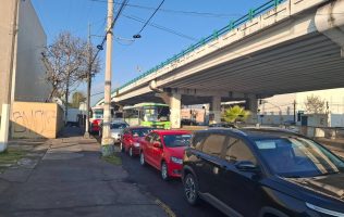 Acuden toluqueños a verificar para evitar sanciones por Hoy No Circula