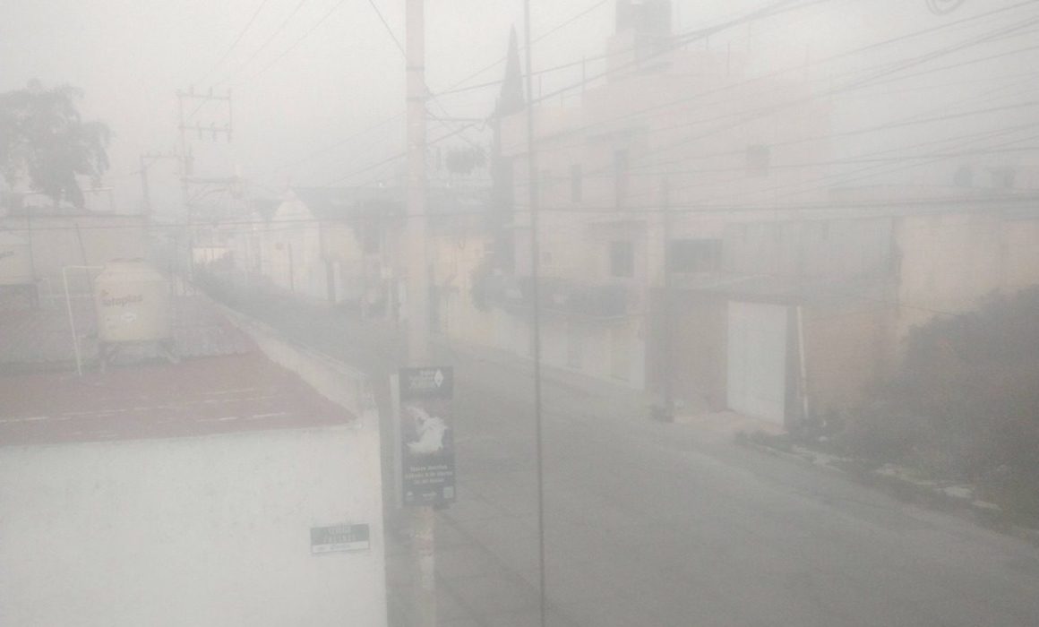 Amanece Valle de México con aire contaminado
