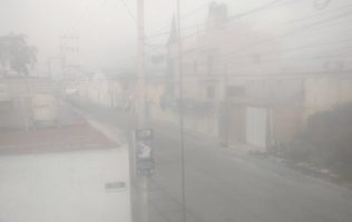Amanece Valle de México con aire contaminado