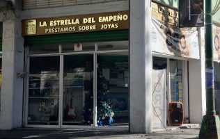 Anticipan alza en préstamos en casas de empeño por cuesta de enero