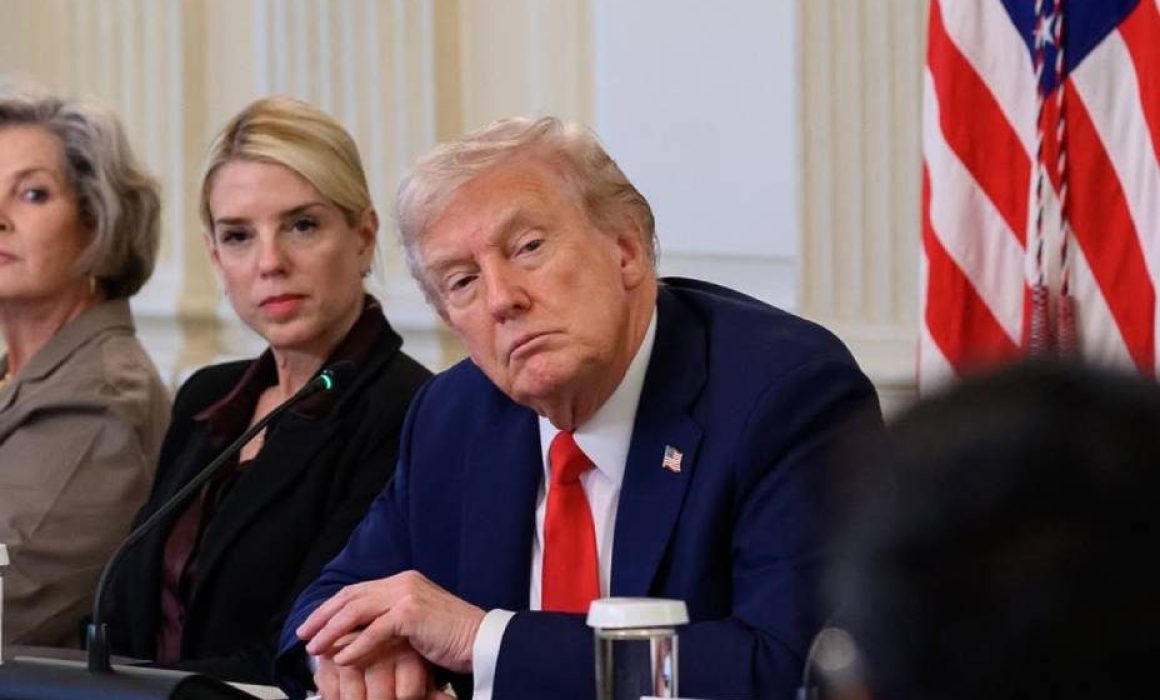 Anuncia Trump captura de Maduro tras ataque en Venezuela
