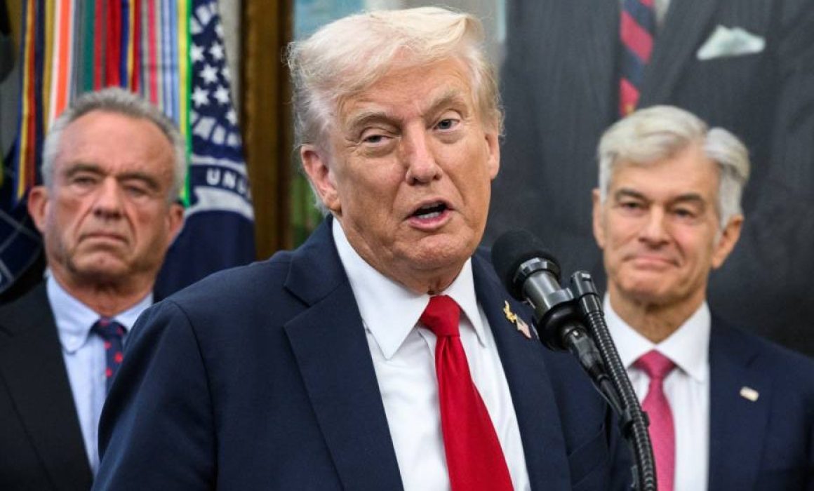 Anuncia Trump transferencia masiva de petróleo venezolano a EU