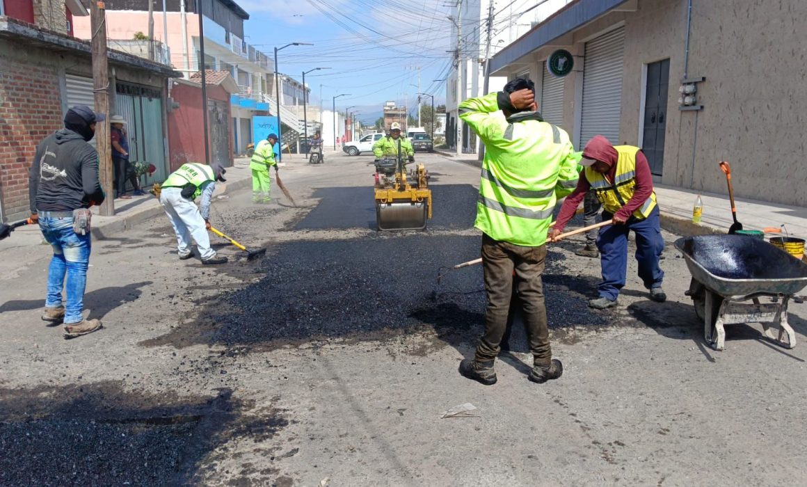 Arrancan el 2026 en Tianguistenco con rehabilitación de diversas calles