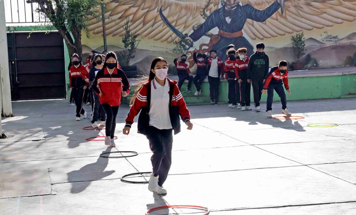 Autoriza gobierno estatal ajustes escolares ante frío en Edomex