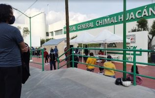 Bloquea avenida Peñón personal del Hospital 90 en Chimalhuacán