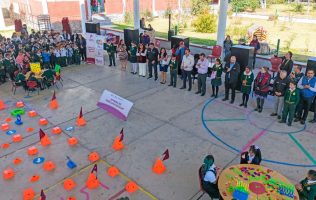 Canaliza gobierno estatal recursos educativos en Acolman y Otumba