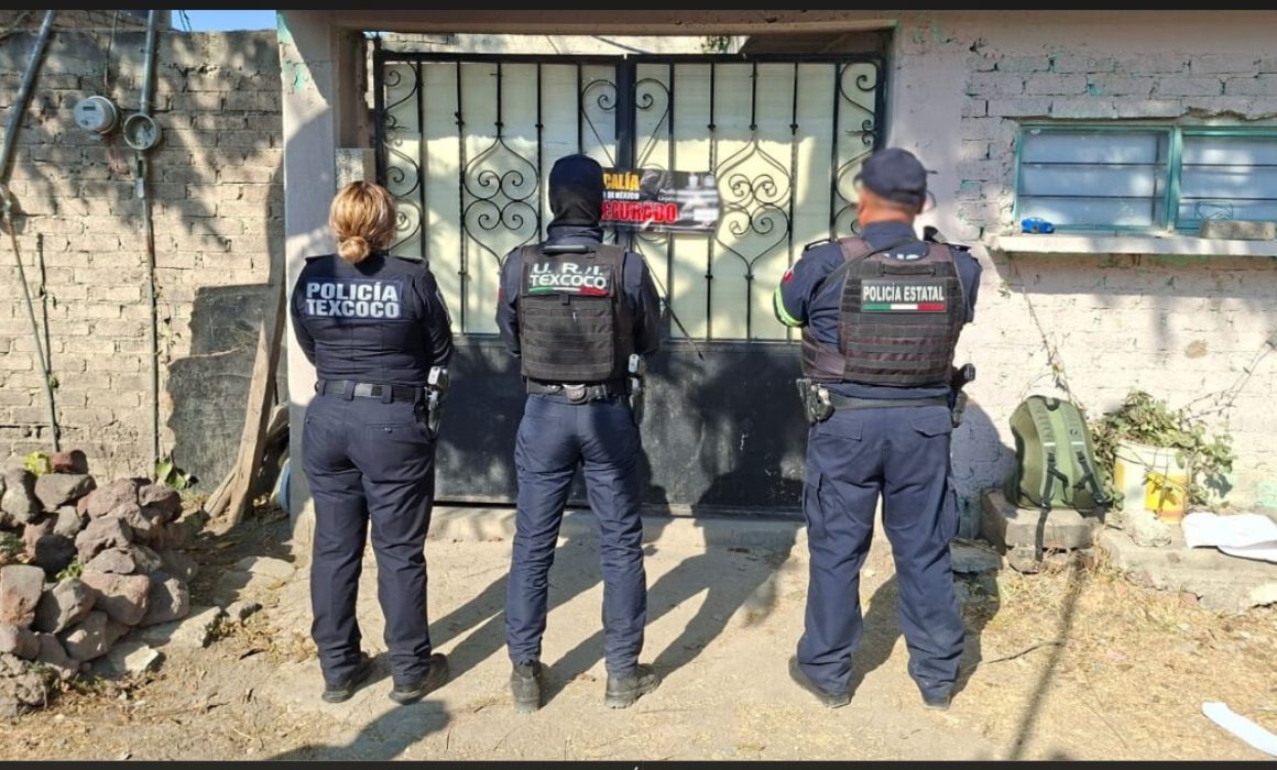 Catean domicilio en Texcoco y recuperan moto robada: había marihuana