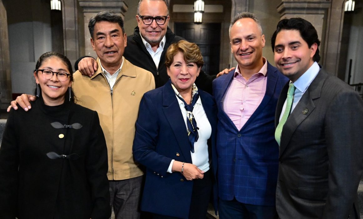 Cierra Delfina Gómez filas con diputados federales del Edomex