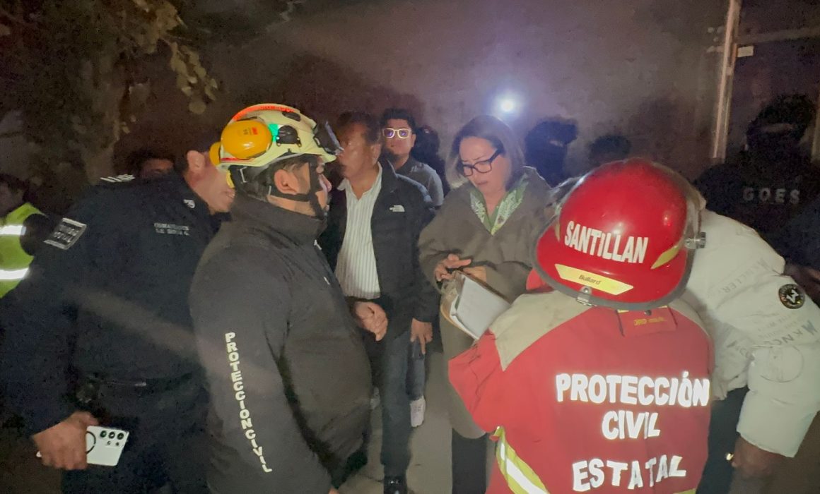 Controlan incendio en bodega clandestina de pinturas en Ecatepec