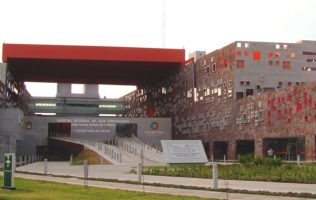 Denuncian irregularidades y abuso de poder en hospital de Zumpango