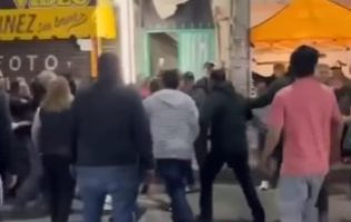 Detona riña cobros irregulares en feria del juguete en Chimalhuacán