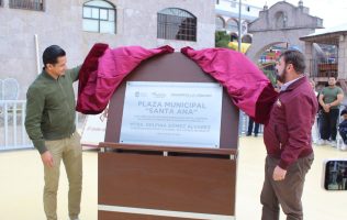 Entregan en Jilotzingo rehabilitación de la plaza cívica Xilonen