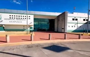 Exigen intendentes de hospital en Axapusco pagos y suspenden labores