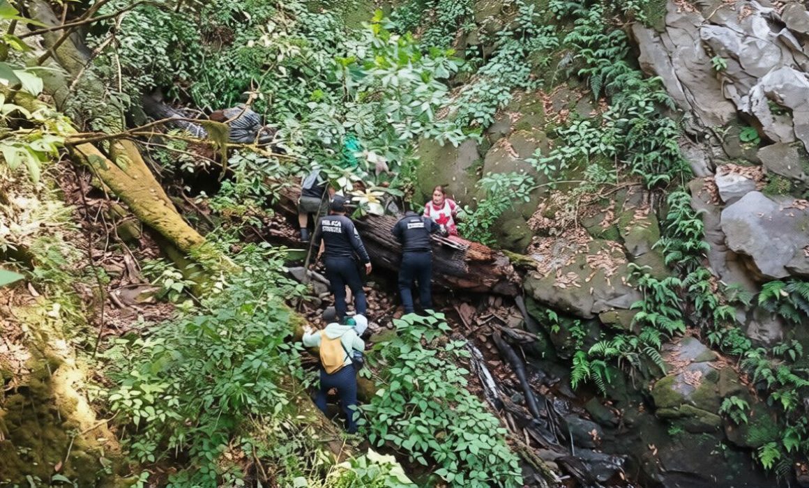 Fallece hombre practicando senderismo en Valle de Bravo