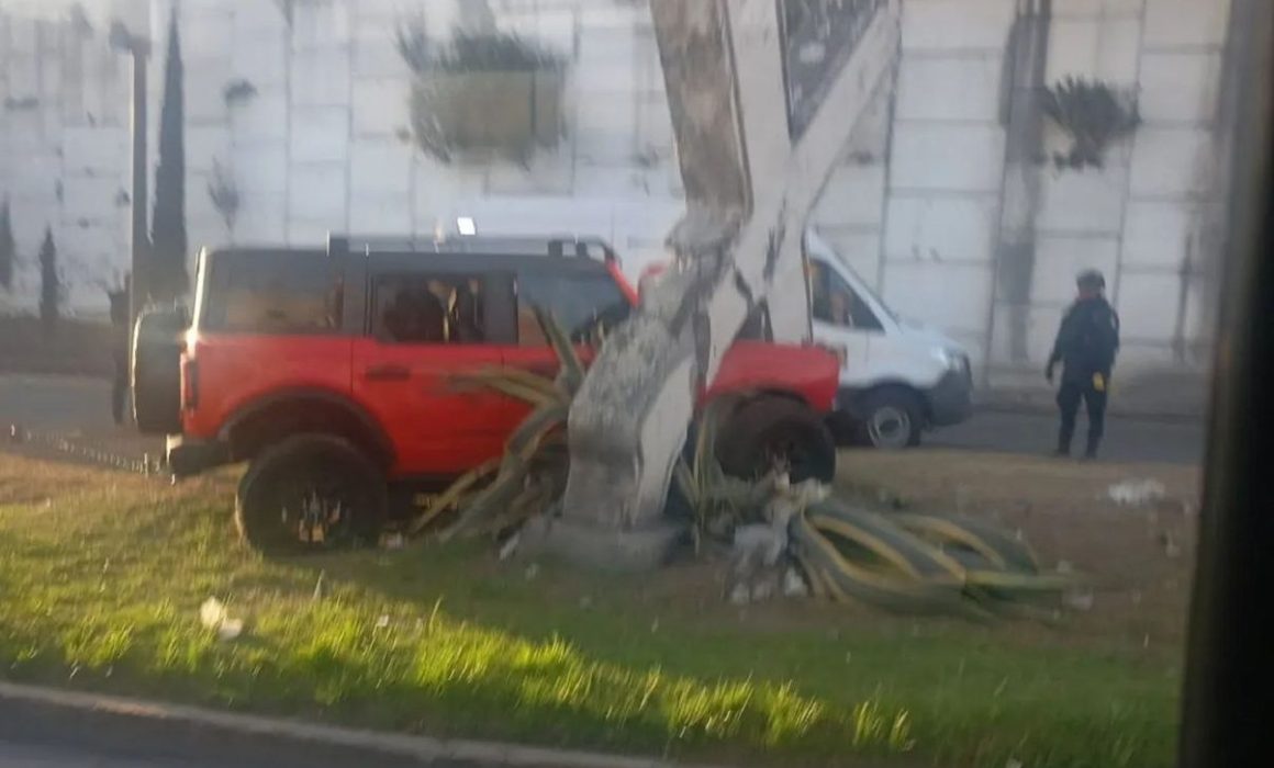 Fatal choque en Paseo Tollocan deja un muerto en Toluca
