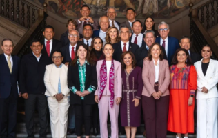 Gobernadores morenistas respaldan postura de Sheinbaum en tema Maduro
