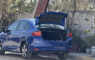 Hallan en Nezahualcóyotl el auto que mató a Roberto en CDMX