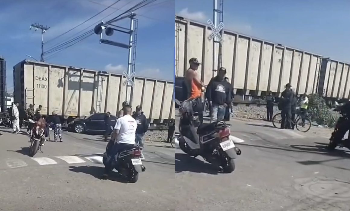 Impacta tren a vehículo particular en Jardines de Morelos, Ecatepec