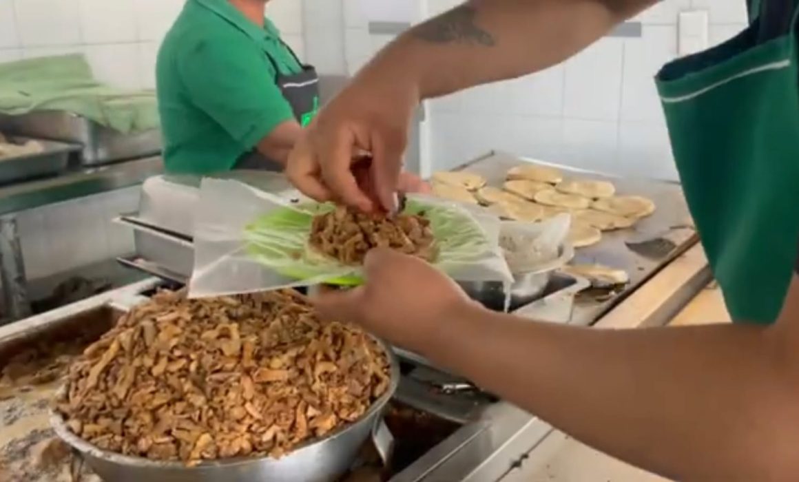 Impulsan tradición taquera en Tlalnepantla desde el legado de La Güera