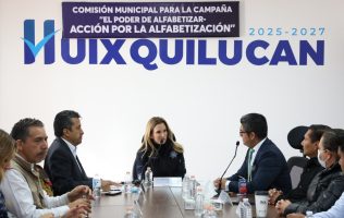 Instala Huixquilucan comisión para erradicar el analfabetismo local