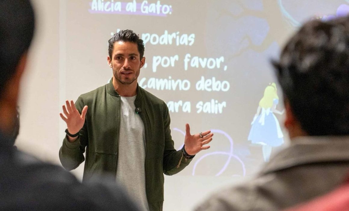 Opina Pepe Couttolenc crear albergues en hospitales del Estado de México