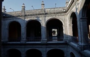 Presenta el Instituto de Estudios Críticos la FIL Pensamiento Crítico