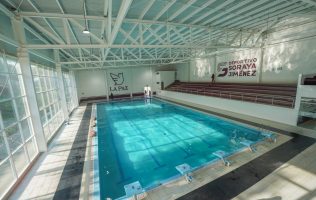 Reabren alberca del Deportivo Soraya Jiménez en La Paz