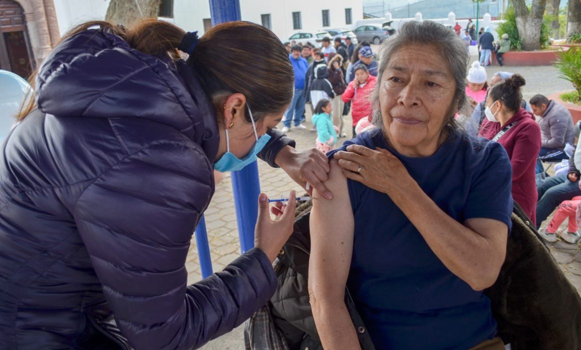 Realiza Gobierno mexiquense semana de vacunación