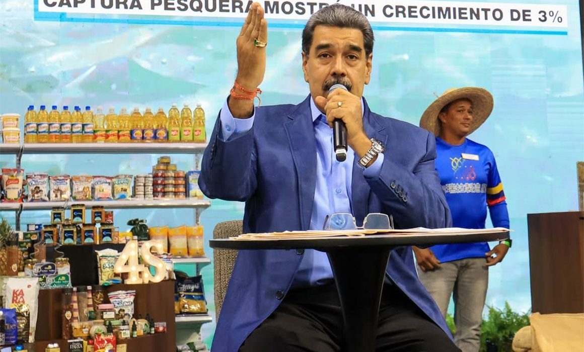 Rechaza juez incorporación de Bruce Fein como abogado de Nicolás Maduro