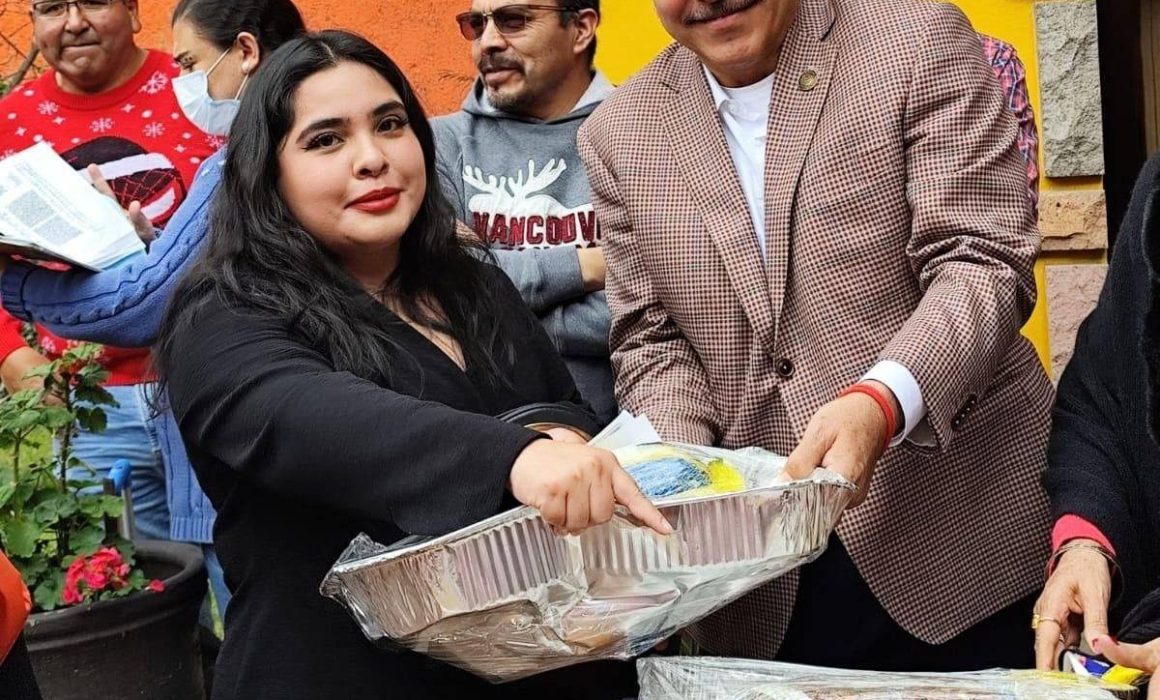 Regala pavos en Metepec diputado del PT que se peleó borracho
