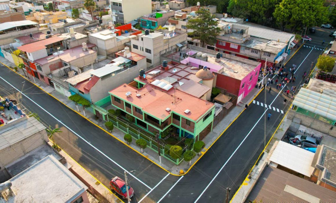Rehabilitan calles para mejorar la movilidad en colonias de Ecatepec