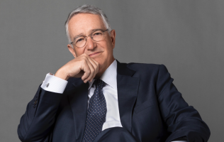 Ricardo Salinas denuncia ante la CIDH persecución del Gobierno