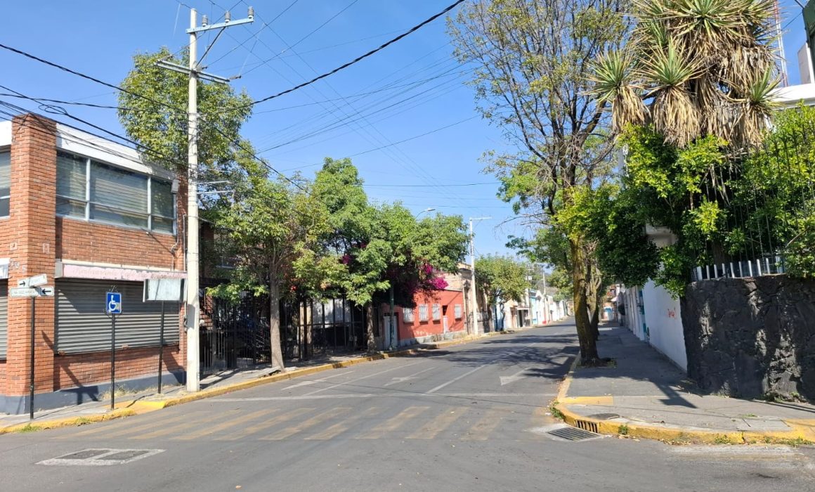 Se quedan toluqueños en sus casas en el primer día del 2025
