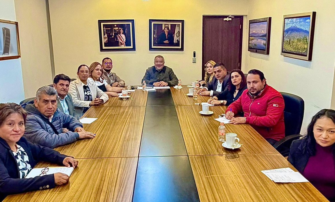 Sostiene Edomex diálogo con integrantes del Cabildo de El Oro