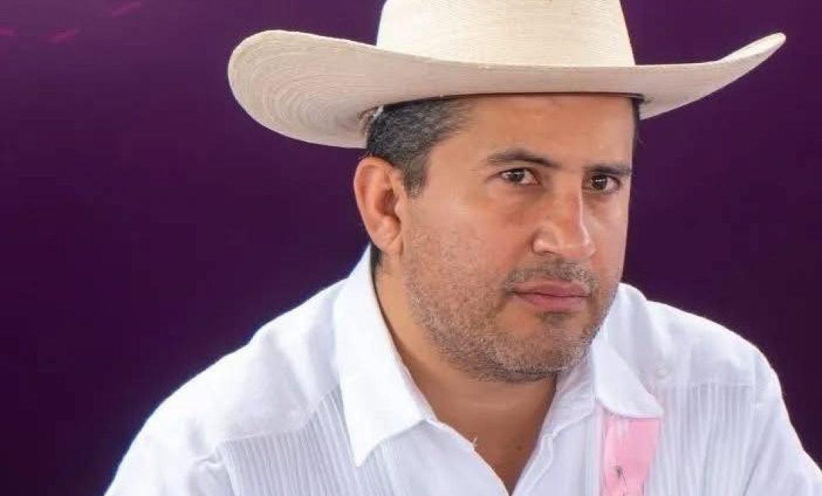Aterriza Movimiento del Sombrero en Edomex con base en Tepetlaoxtoc