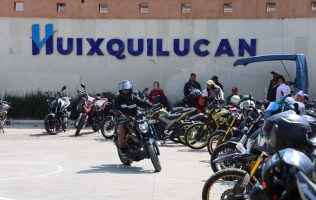 Certifican motociclistas en Huixquilucan para reducir accidentes viales