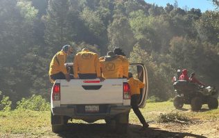 Combaten incendio forestal en Jilotzingo tras 24 horas