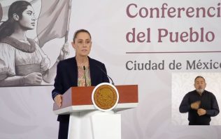 Confirma Sheinbaum salida de Marx Arriaga tras negativa por actualizar libros de texto