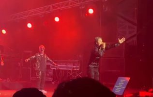 Convierten Magneto y Mercurio al Teatro Morelos en fiesta popera
