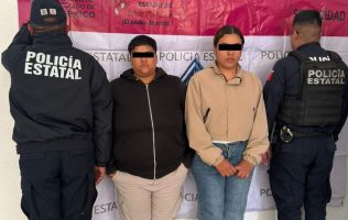 Detienen a 2 mujeres acusadas por robo con violencia en Ecatepec