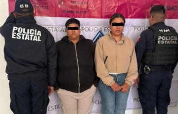 Detienen a 2 mujeres acusadas por robo con violencia en Ecatepec