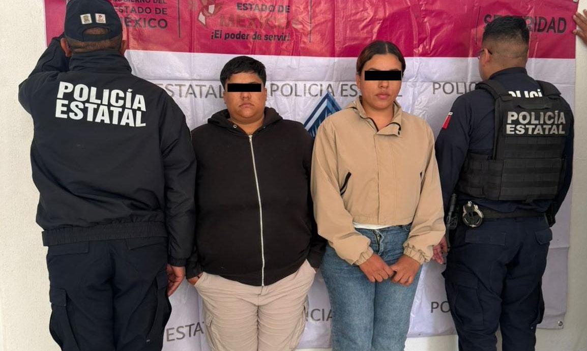 Detienen a 2 mujeres acusadas por robo con violencia en Ecatepec