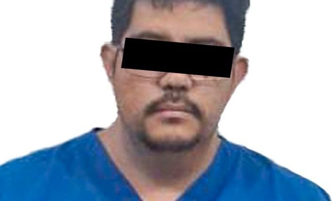Detienen a médico tras muerte por fármacos vencidos en Nezahualcóyotl