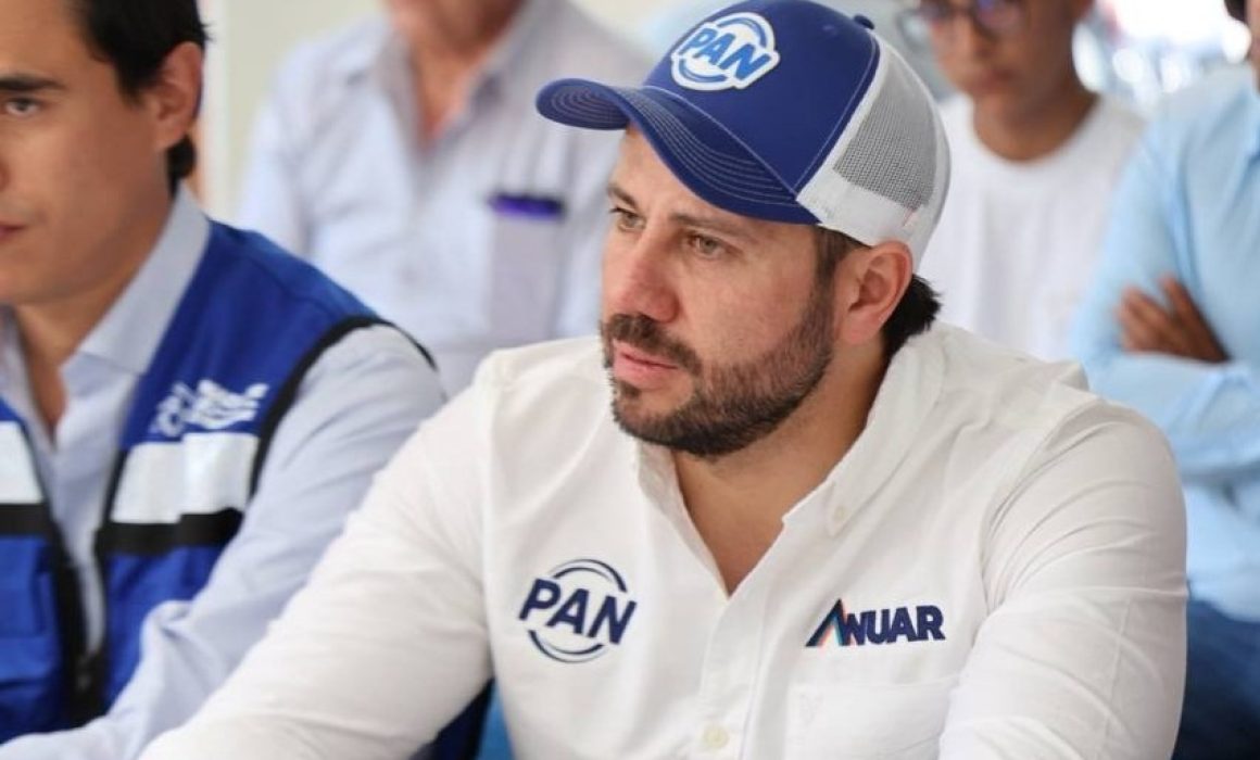 Encabeza Anuar Azar megajornada de apoyo familiar en Atizapán
