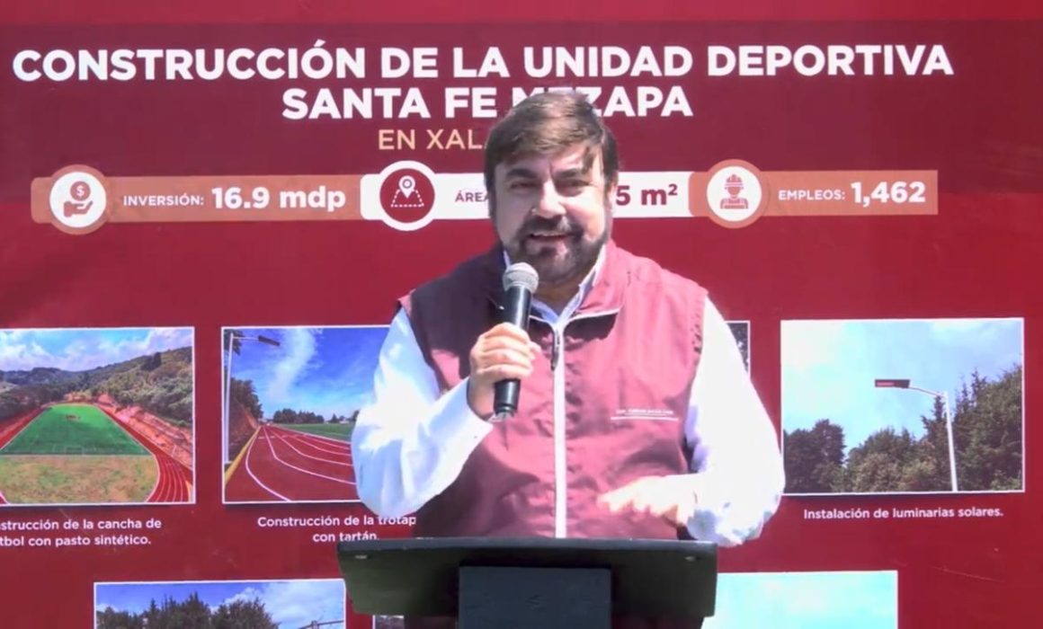 Entrega gobierno estatal Unidad Deportiva San José Mezapa en Xalatlaco